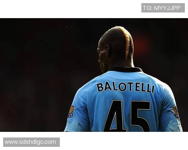 12号球衣的传奇足球明星盘点与他们的辉煌成就回顾