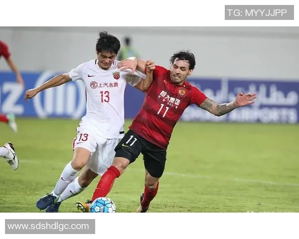 权健与上港激战正酣PPTV直播全程解析精彩瞬间与战术对决